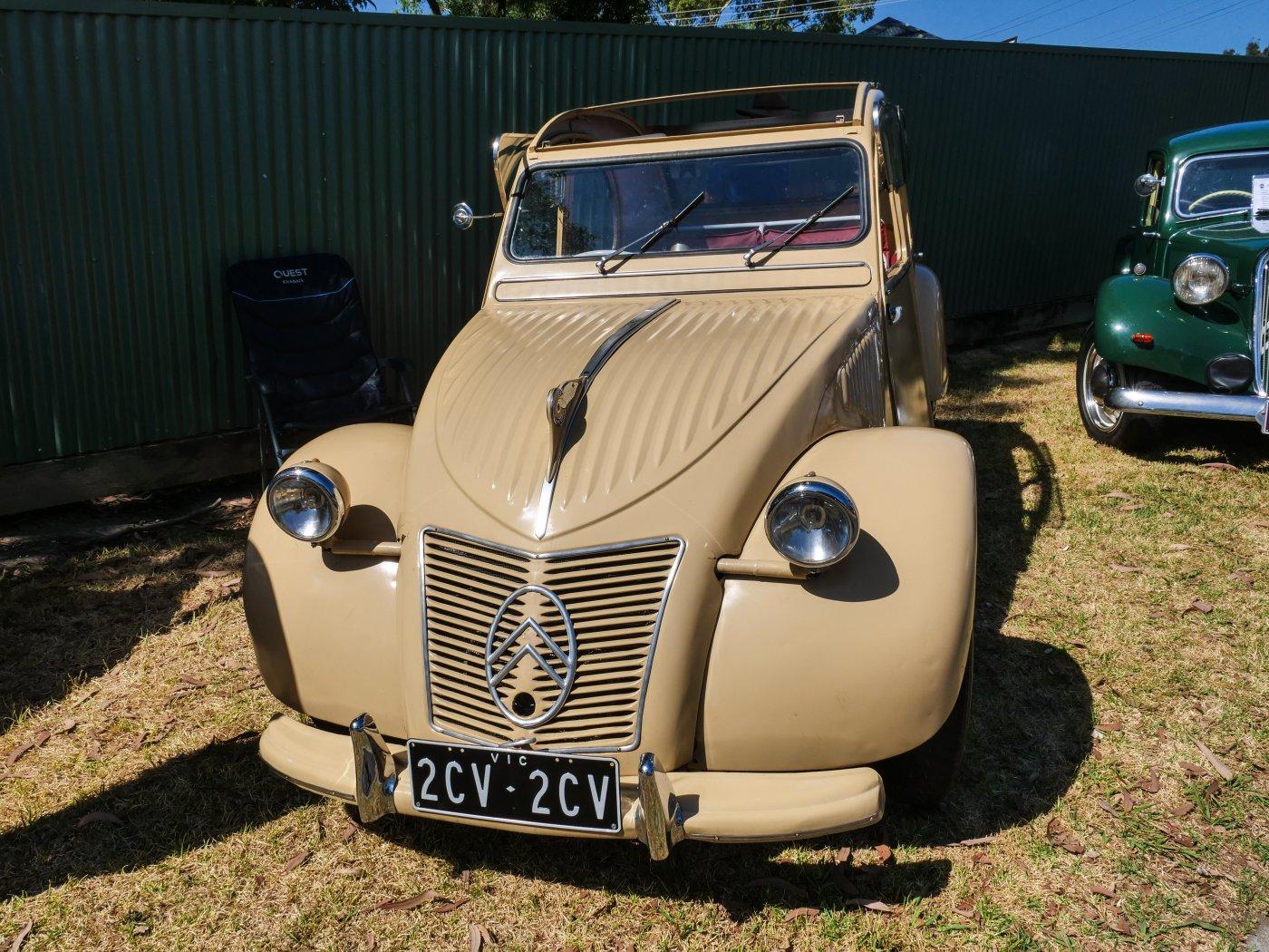 2CV