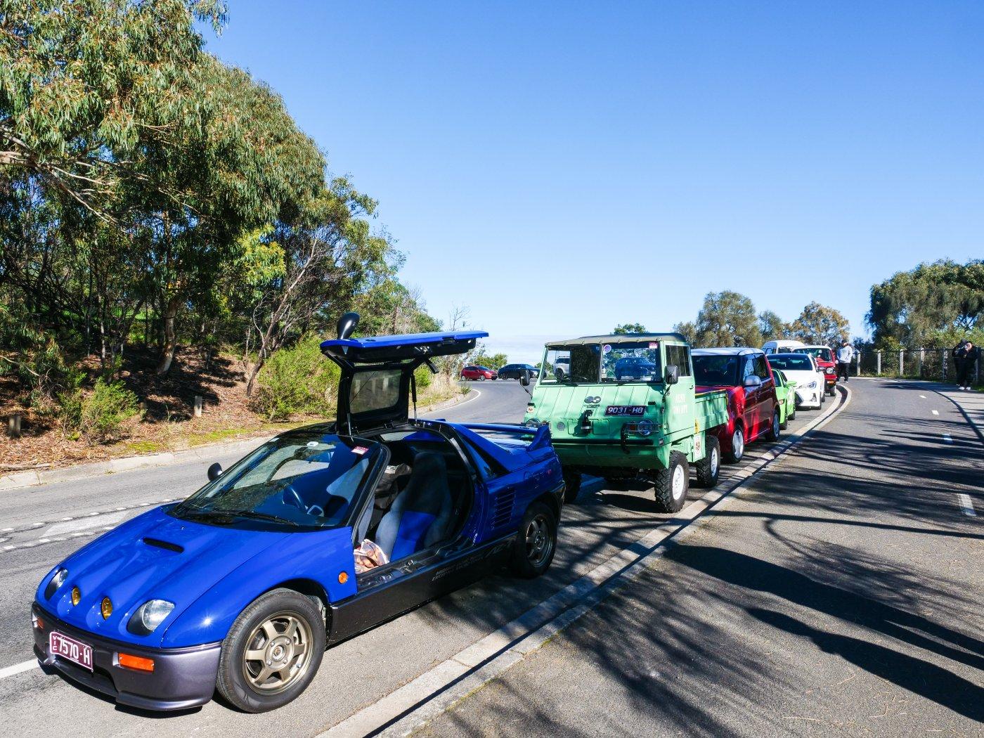 Autozam in front of Steyr Puch Haflinger