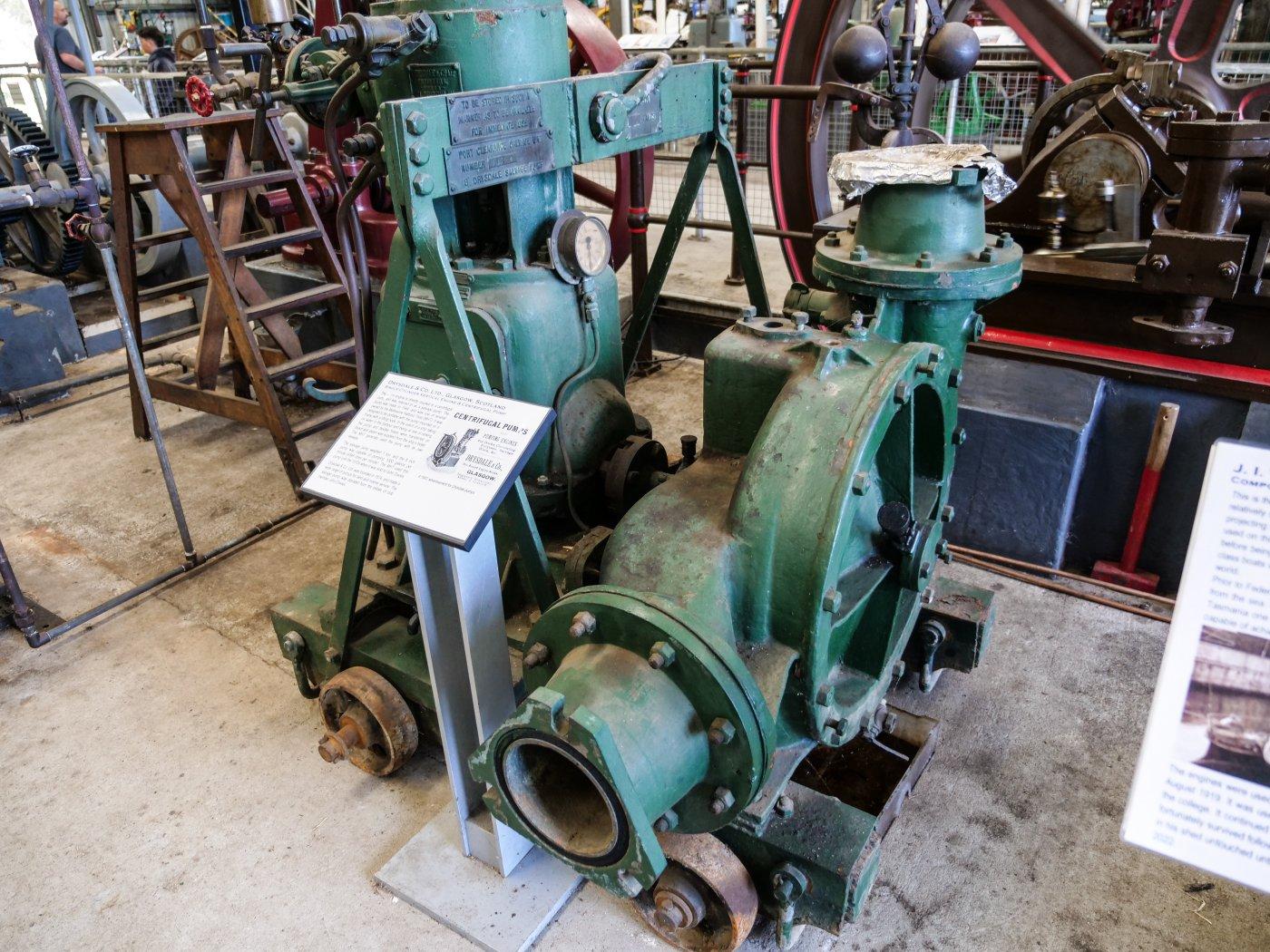 Steam engine