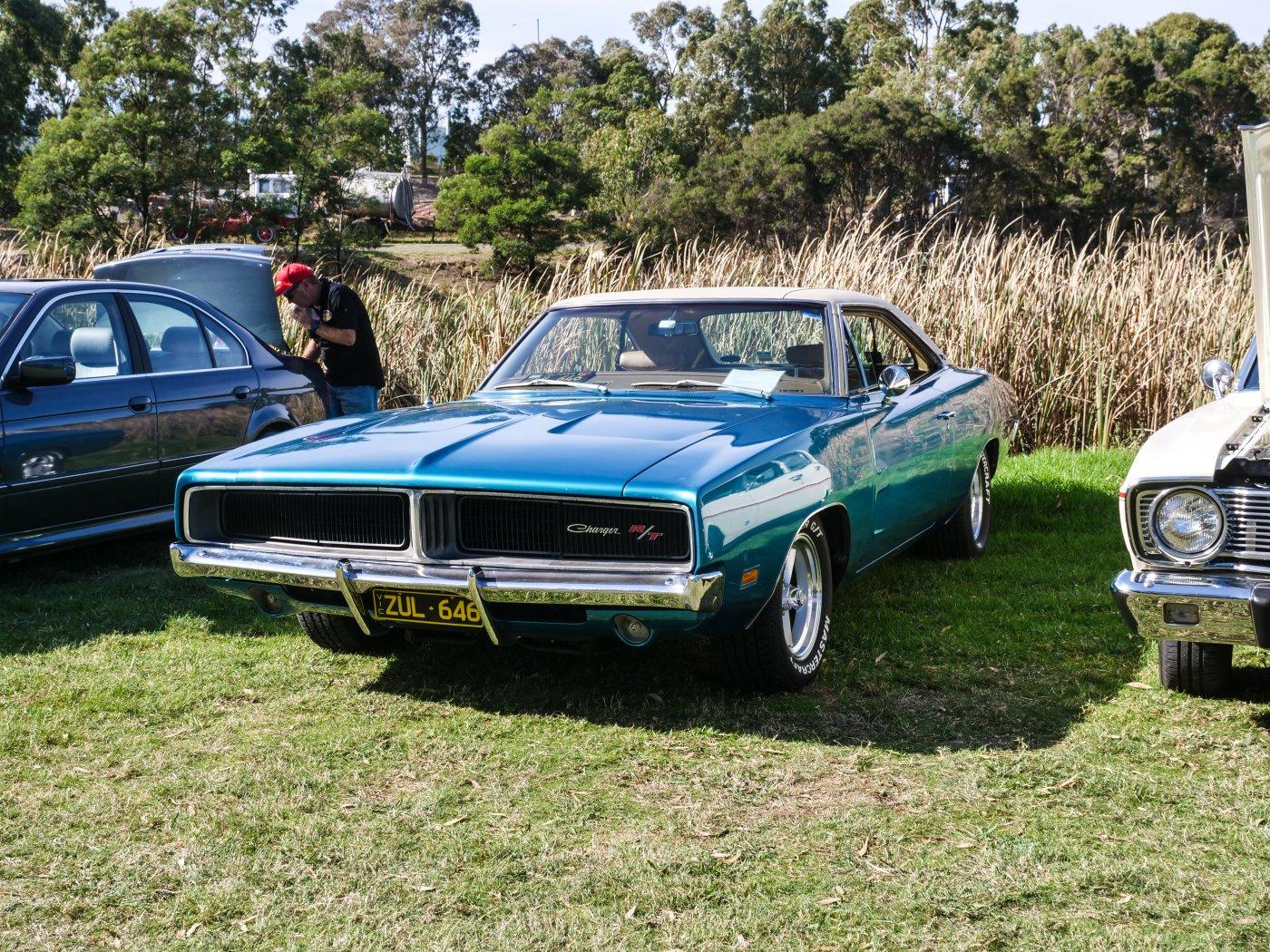 Charger